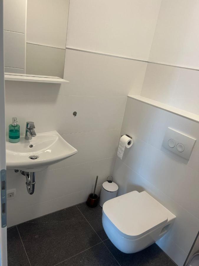 Apartmani Lana Rab Town Exteriér fotografie