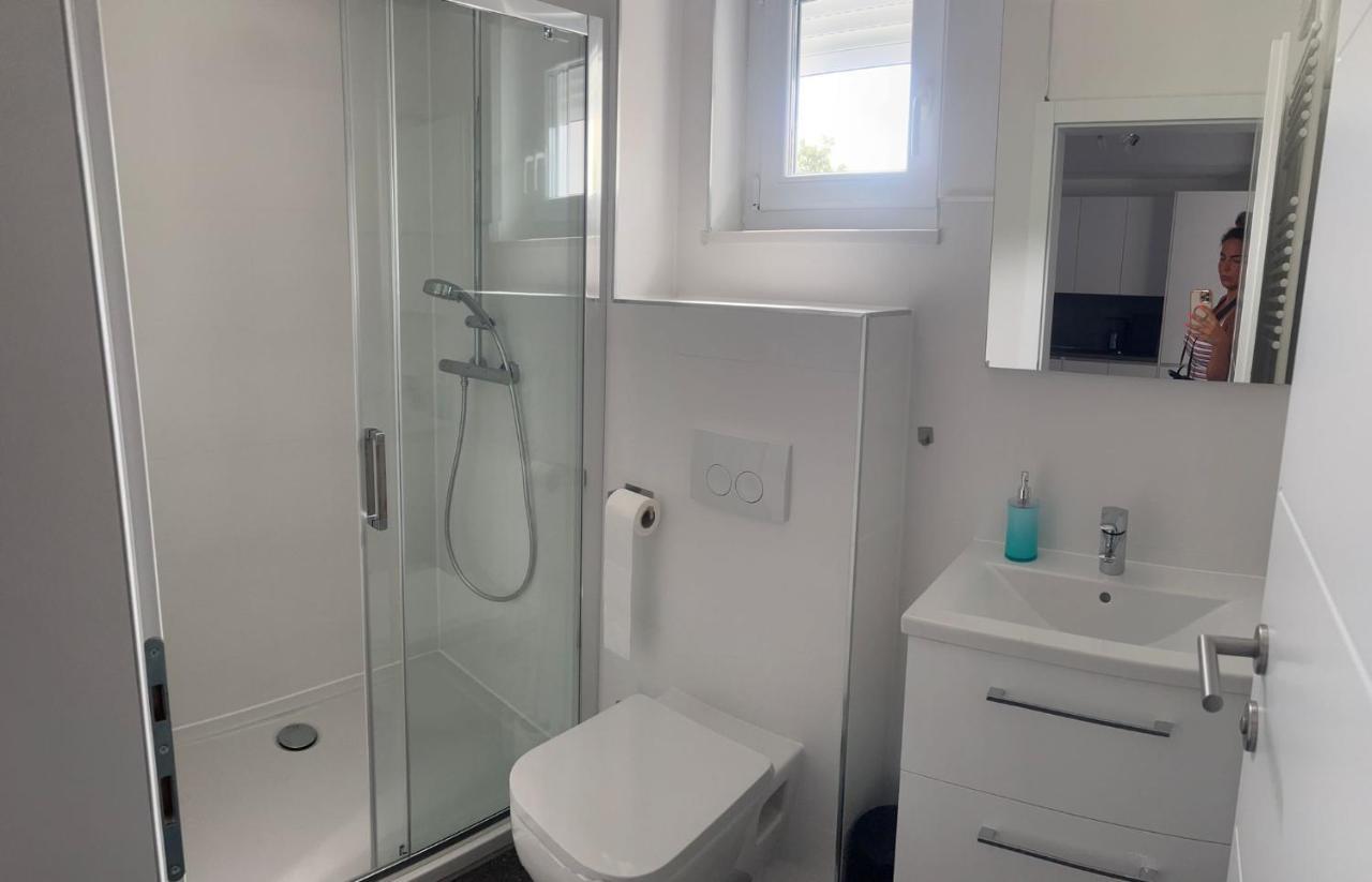 Apartmani Lana Rab Town Exteriér fotografie